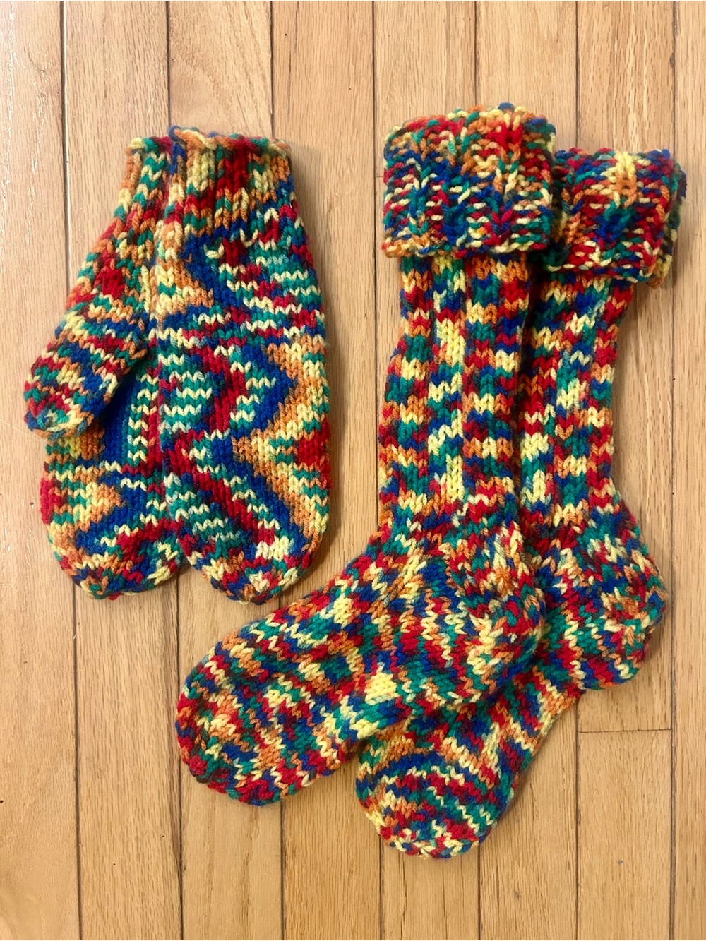 New Hand Knit Cozy Cabin Socks & Mittens Set • Vibrant Multicolour